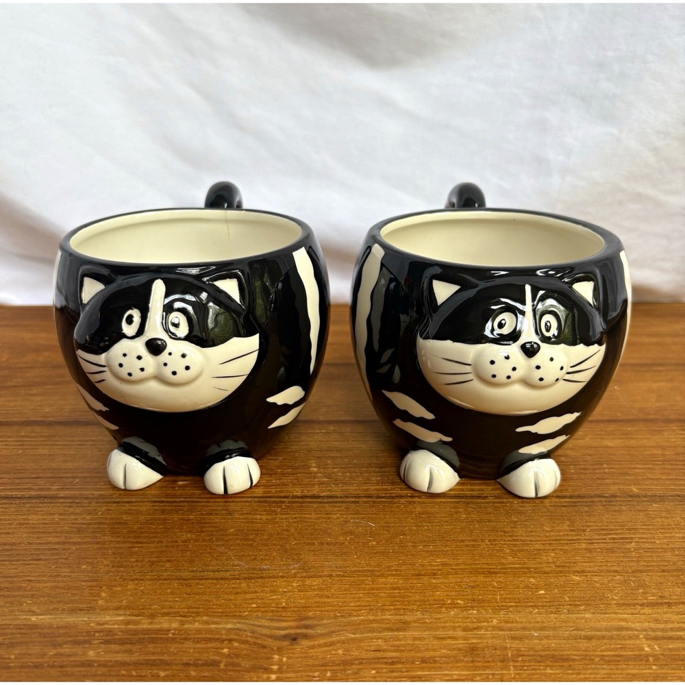 Pier 1 Imports Chubby Cat Black & White Hand-Painted Dolomite Mug Set of 2